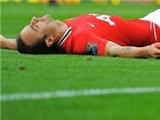 Bóng đá anh, ngoại hạng anh, lịch thi đấu euro 2012, HLV Ferguson chỉ trích pha "tham ăn" của Berbatov
